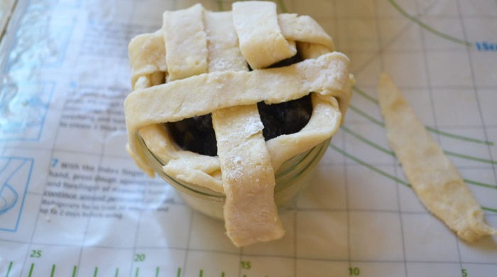 Blueberry Thyme Pie in a Jar for #SundaySupper