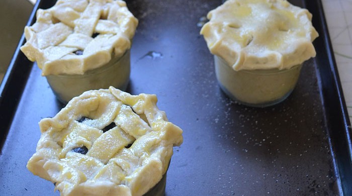 Blueberry Thyme Pie in a Jar for #SundaySupper