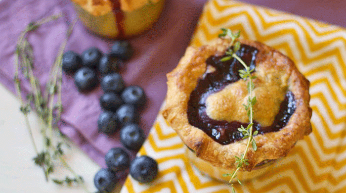 Blueberry Thyme Pie in a Jar for #SundaySupper